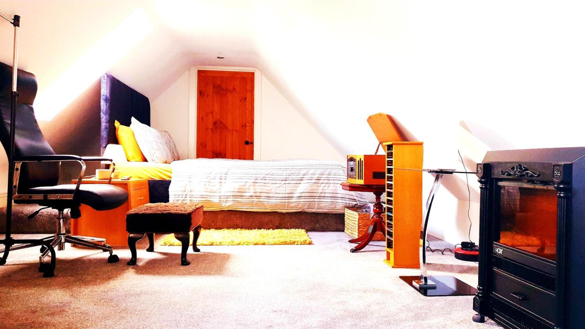 De-vollard, Cornish Cottage, Lovely Village Saltash